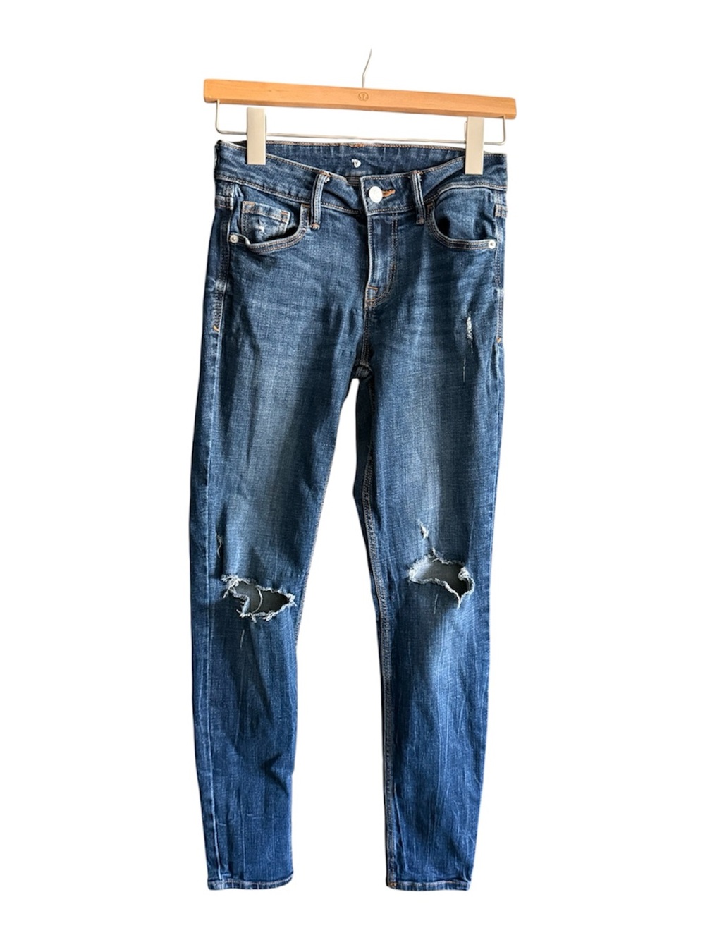 Old Navy Women's Dark Blue Skinny Distressed Jeans
